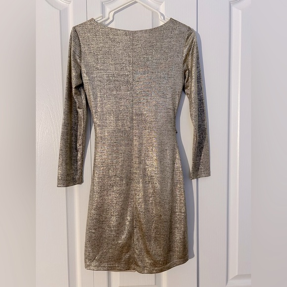 Lulus | Luxe of my life Gold Stretchy dress 3/4 sleeves - Picture 9 of 9